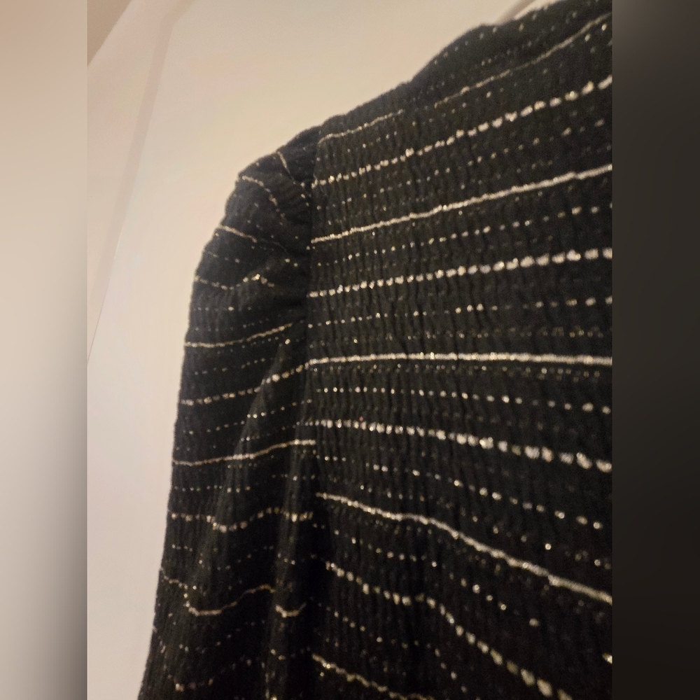 NWT LOFT Black and‎ Gold Striped Top - Picture 6 of 8